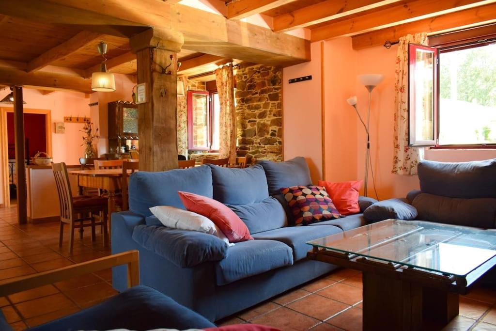 Casa Rural Tozolosolobos Otero de Bodos 外观 照片