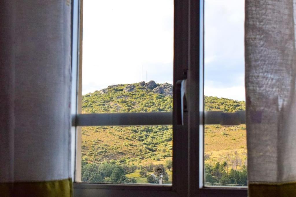 Casa Rural Tozolosolobos Otero de Bodos 外观 照片